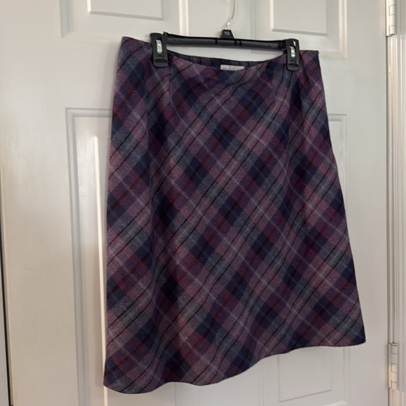 Tribeca Studios Vintage 90s Wool Blend Purple Plaid Skirt Size 16 Runs Small - Picture 2 of 5
